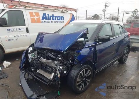 2018 Nissan Kicks Sr z USA, uszkodzony, nr VIN 3N1CP5CU2JL514878